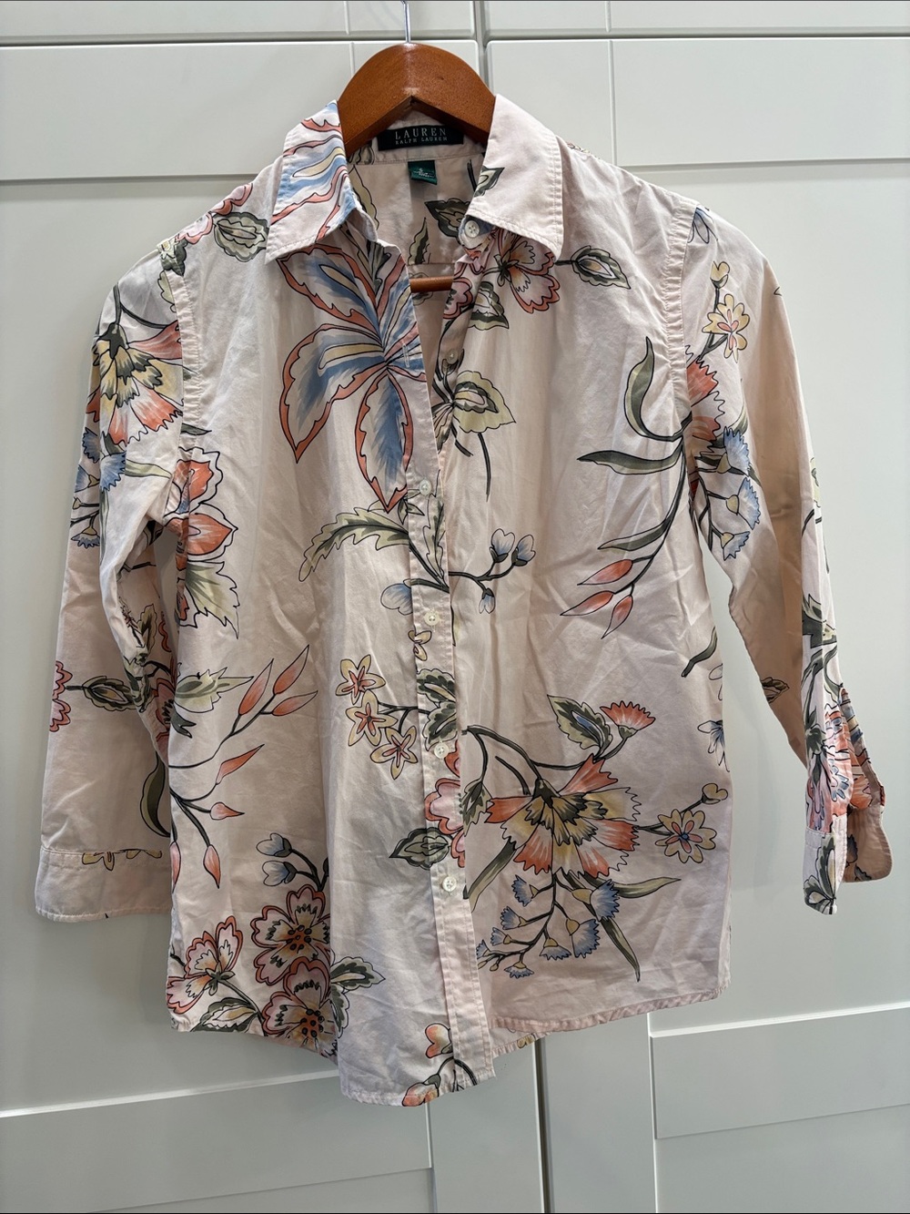 Lauren Ralph Lauren Pale Pink Floral Button-Down Shirt with Multicolor Blooms